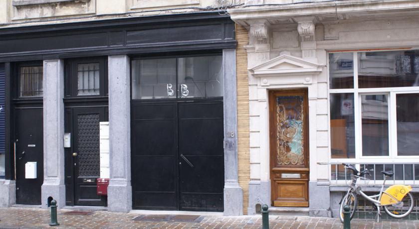 B&B L'Arbre De Vie Ixelles Eksteriør billede