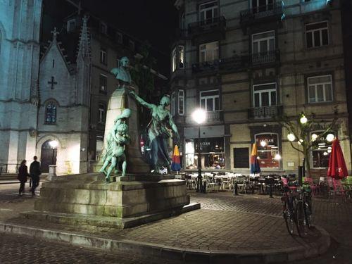 B&B L'Arbre De Vie Ixelles Eksteriør billede