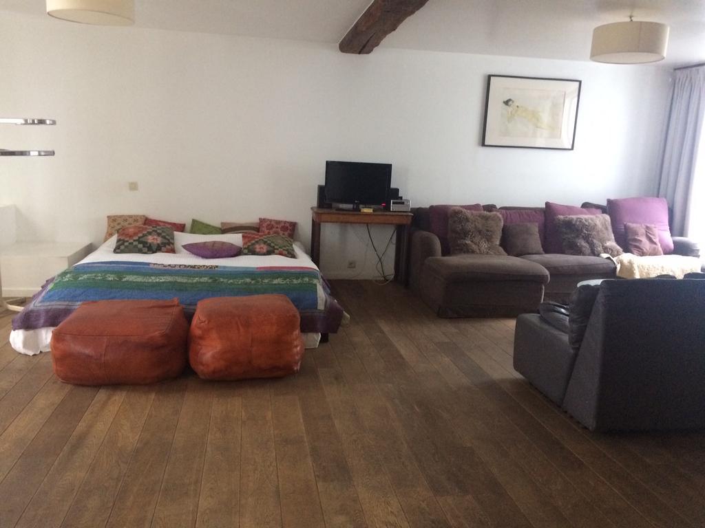 B&B L'Arbre De Vie Ixelles Eksteriør billede