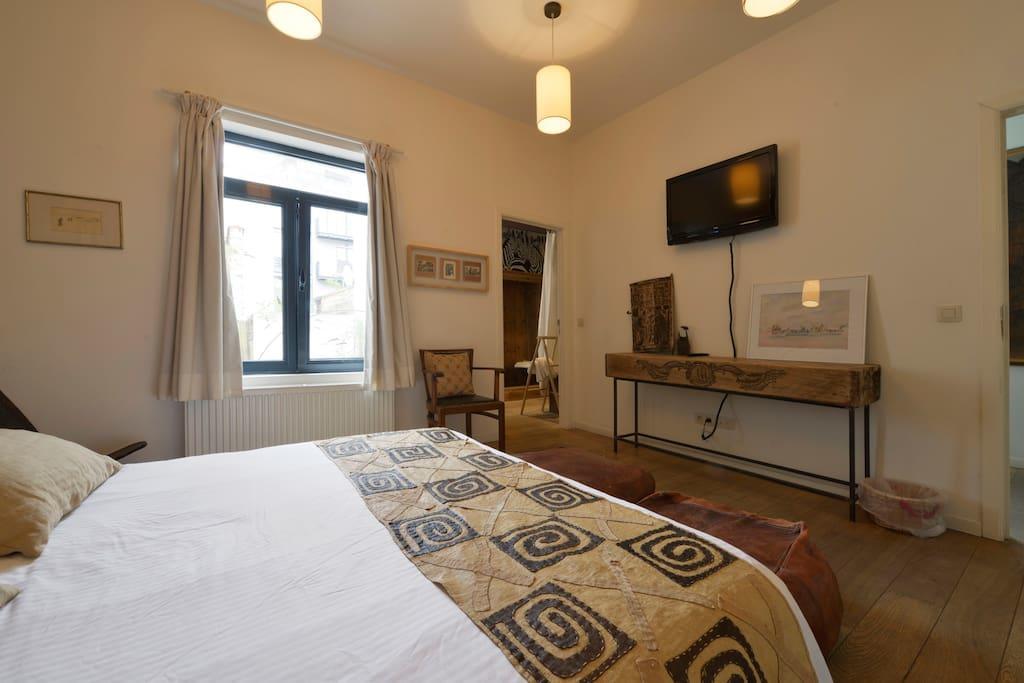 B&B L'Arbre De Vie Ixelles Eksteriør billede